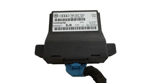 Skoda Octavia Mk2 (1Z) Gateway control module 7N0907530 5WK50021F 1K0907951