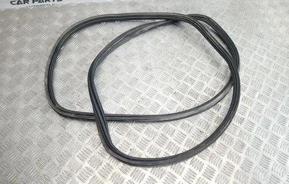 Opel Meriva A Loading door rubber seal (on body) 