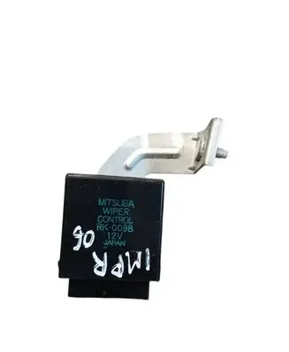 Subaru Impreza II Window wiper relay 