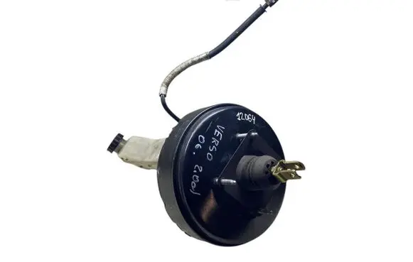 Toyota Corolla Verso E121 Brake booster 0204024454 25113479