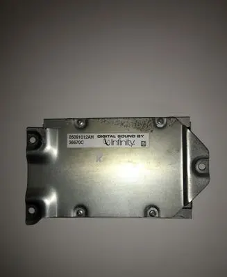 Dodge Nitro Sound amplifier 05091012AH 36670C