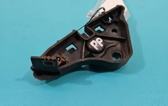Renault Fluence Front bumper mounting bracket 620940008R IMPRK1372059