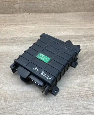 Audi 80 90 S2 B4 Engine control unit/module ECU 811906264 0280800104