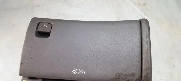 Peugeot 406 Glove box 9616425077 1841092016