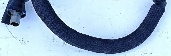 Citroen C4 I Intercooler hose/pipe V7589837-01