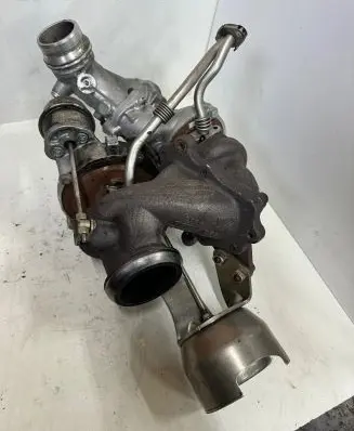 Mercedes-Benz E W212 Turbo A6510906180 0009700076 50209401