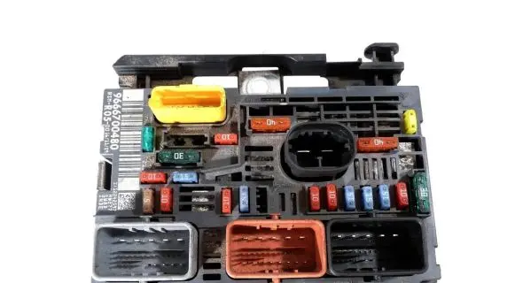 Peugeot Partner Engine ECU kit and lock set 9666700480