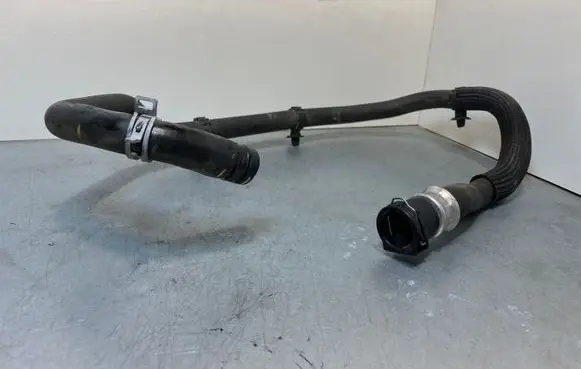 Peugeot 5008 Engine coolant pipe/hose 398