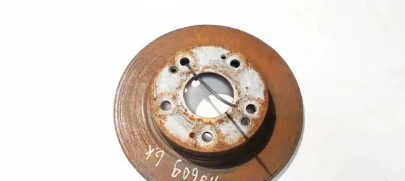 Honda Civic Rear brake disc neventiliuojamas