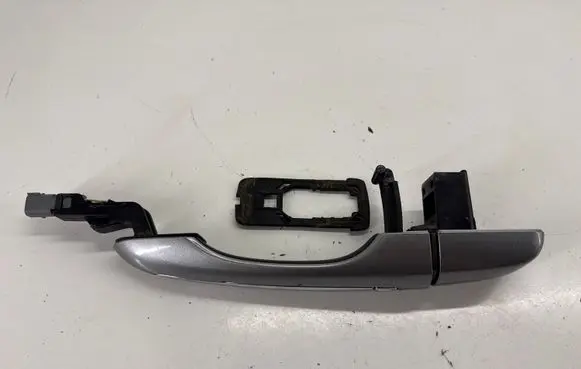 Chrysler Pacifica Sliding door exterior handle 68230700AB