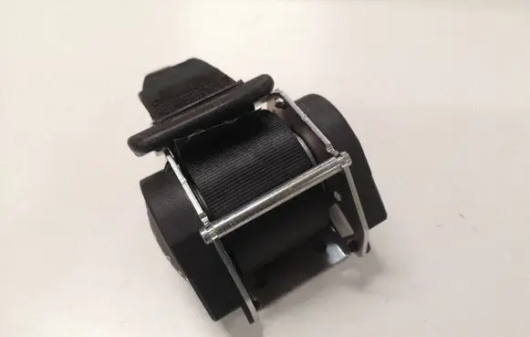 Peugeot 607 Middle seatbelt (rear)