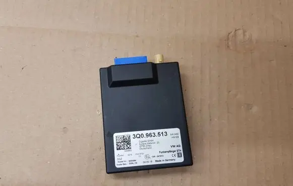 Volkswagen Golf VII Auxiliary heating control unit/module 3Q0963513