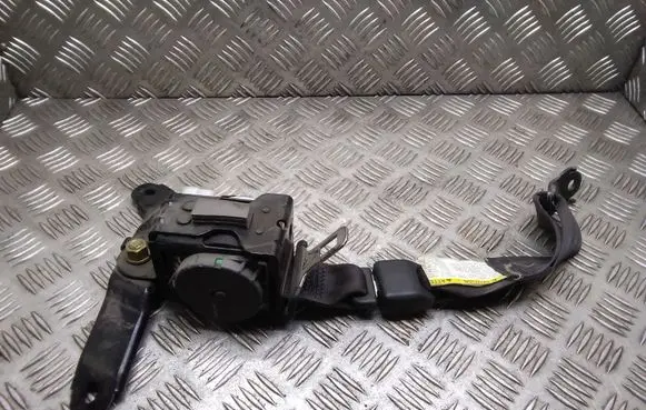 Subaru Legacy Middle seatbelt (rear) G0900