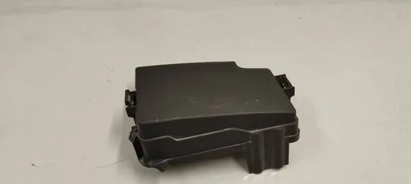 KIA Ceed Fuse box cover 91956j7201