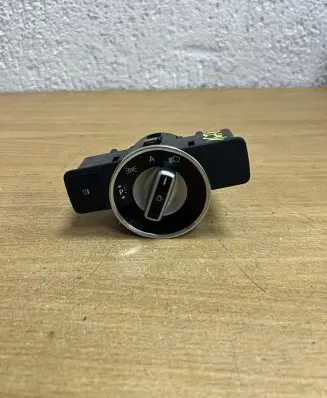 Mercedes-Benz E A207 Light switch F1678