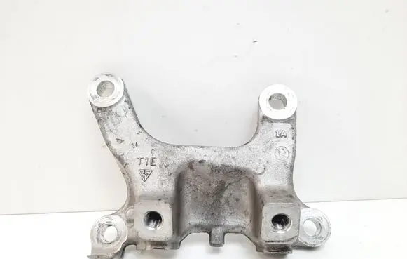 Honda CR-V Other engine bay part