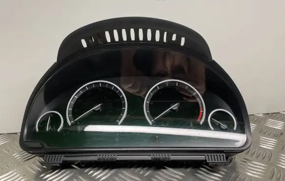 BMW 5 GT F07 Speedometer (instrument cluster) 9232955