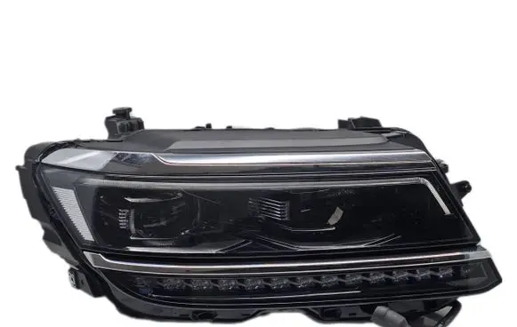 Volkswagen Tiguan Headlight/headlamp 5NB941082A LE15A6359