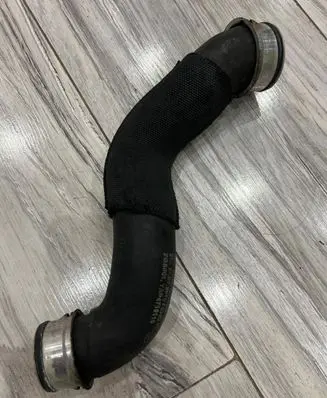 Mercedes-Benz E W212 Engine coolant pipe/hose A2125018282