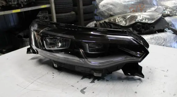 Renault Talisman Headlight/headlamp 260106724R