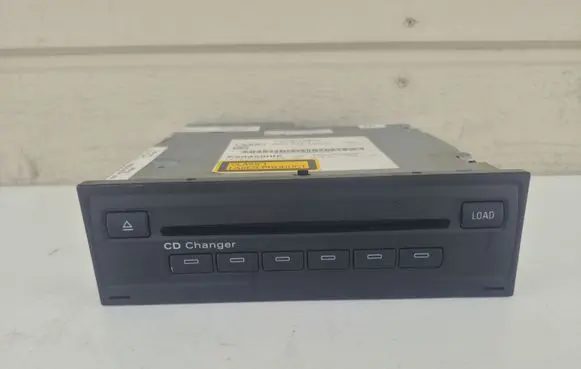 Audi A8 S8 D3 4E CD/DVD changer 4E0910110E 4E0035110A CXCA1697G
