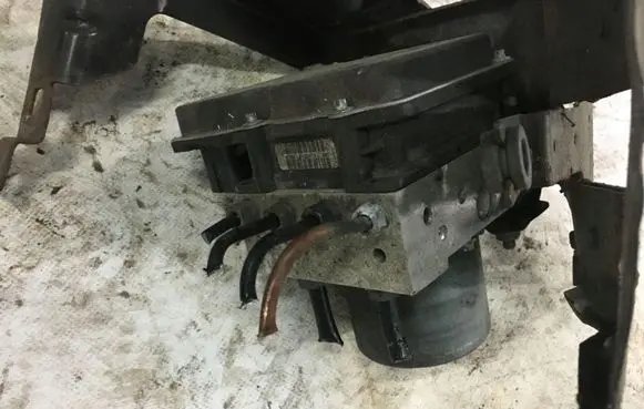 Peugeot 308 ABS Pump 9666957480