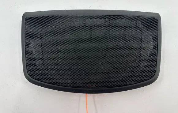BMW 4 F32 F33 Subwoofer grill/trim 9364839