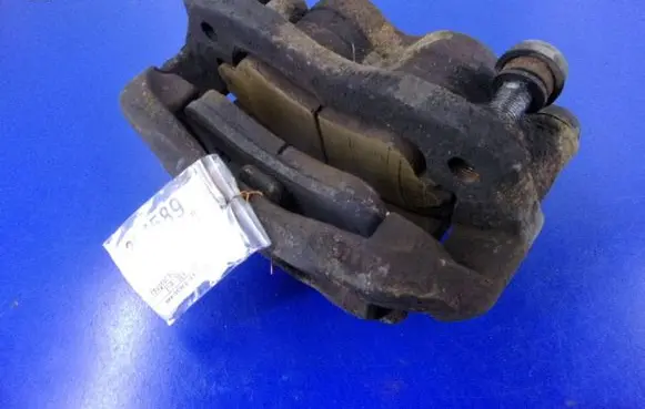 Front brake caliper