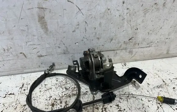 Honda FR-V Accelerator throttle pedal 