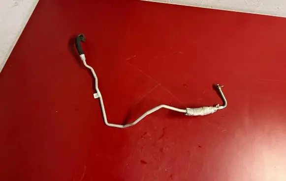 Mini One - Cooper F56 F55 Coolant pipe/hose 7643092