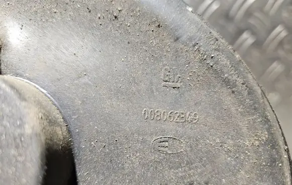 Manual wing mirror