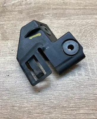 Volkswagen PASSAT CC Headlight/headlamp mounting bracket 3AA805300