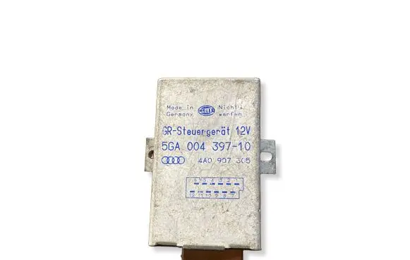 Audi A4 S4 B5 8D Cruise control unit/module 4A0907305