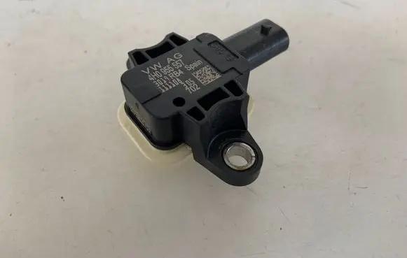 Audi A6 S6 C7 4G Airbag deployment crash/impact sensor 4H0955557