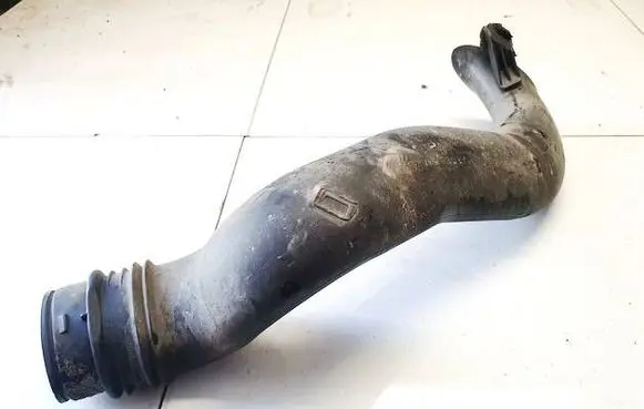 Alfa Romeo 159 Air intake hose/pipe 51782843