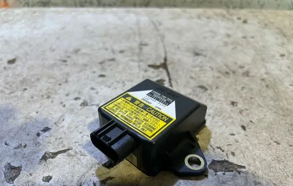 Toyota Auris 150 ESP acceleration yaw rate sensor 8918348010 1745005233