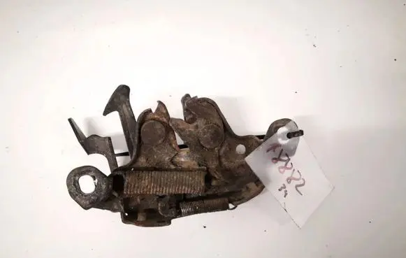 Nissan Quest Engine bonnet/hood lock/catch