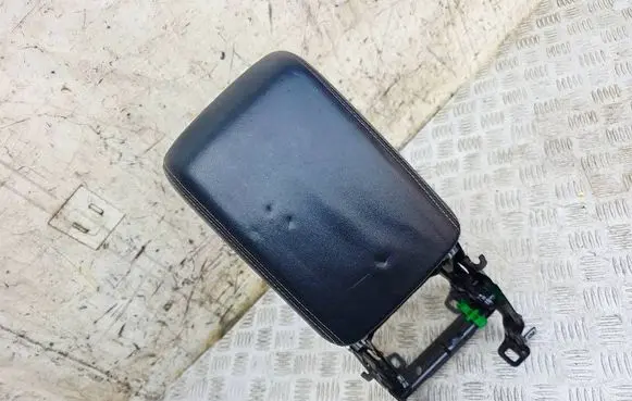 Audi A5 Sportback 8TA Armrest 8K0864283
