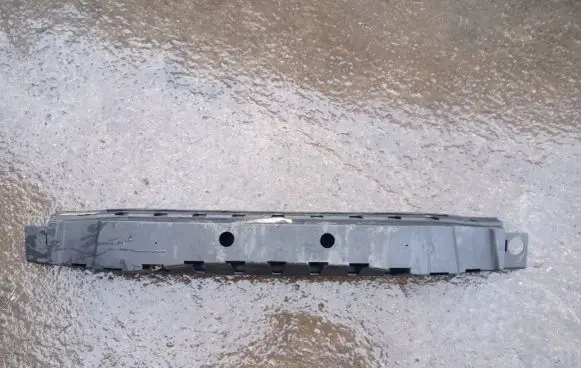 Volvo XC70 Front bumper cross member 30678674 30678699