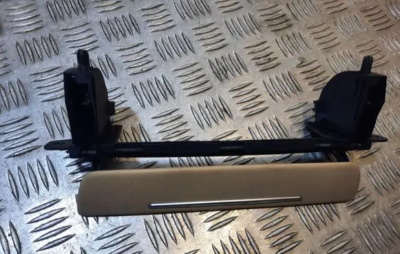 Audi A8 S8 D4 4H Radio/GPS head unit trim 