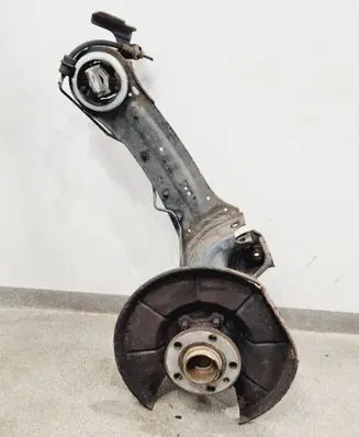 Volvo XC60 Rear wheel hub 7G915A968