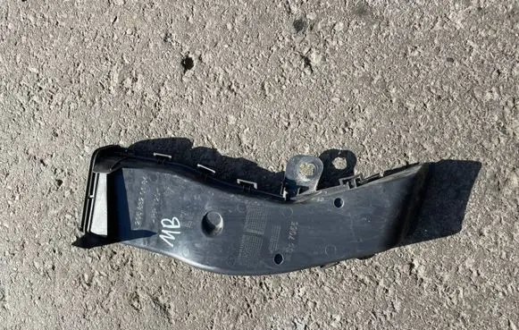 Mercedes-Benz C W205 Rain gutter A2058320184