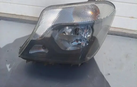 Headlight/headlamp