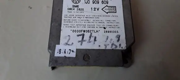 Volkswagen Golf IV Airbag control unit/module 1J0909609 5WK42800