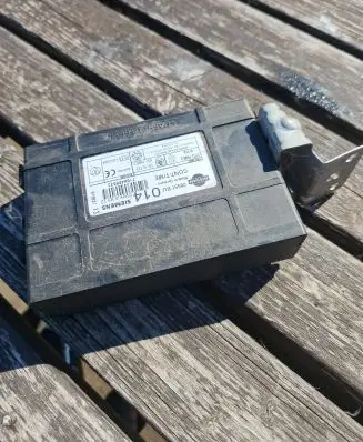 Nissan Almera Tino Comfort/convenience module 28551bu