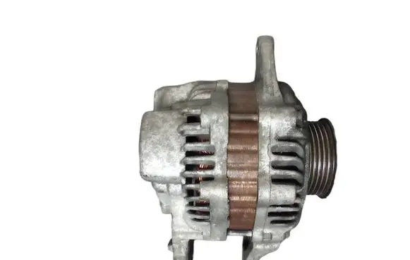 Mitsubishi Colt Generator/alternator 1800A070