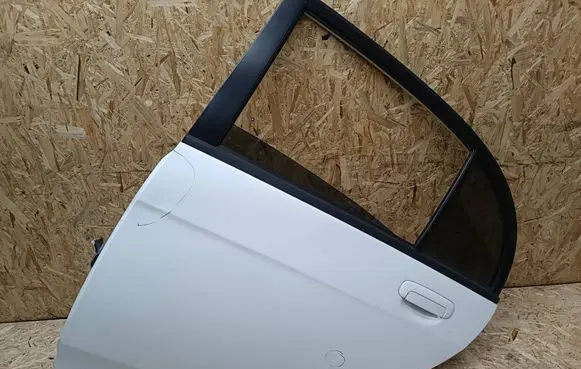 Citroen C-Zero Rear door