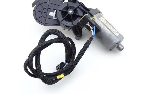 Mercedes-Benz C W203 Seat adjustment motor A2038201942