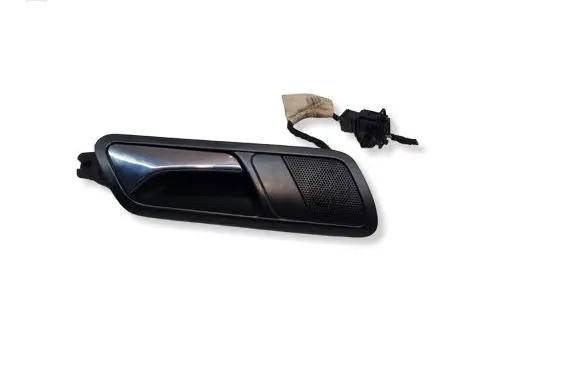 Volkswagen PASSAT B6 Rear door interior handle 3C4839114