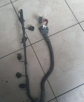 BMW 7 F01 F02 F03 F04 Fuel injector wires 7809680 5002015476 759045905